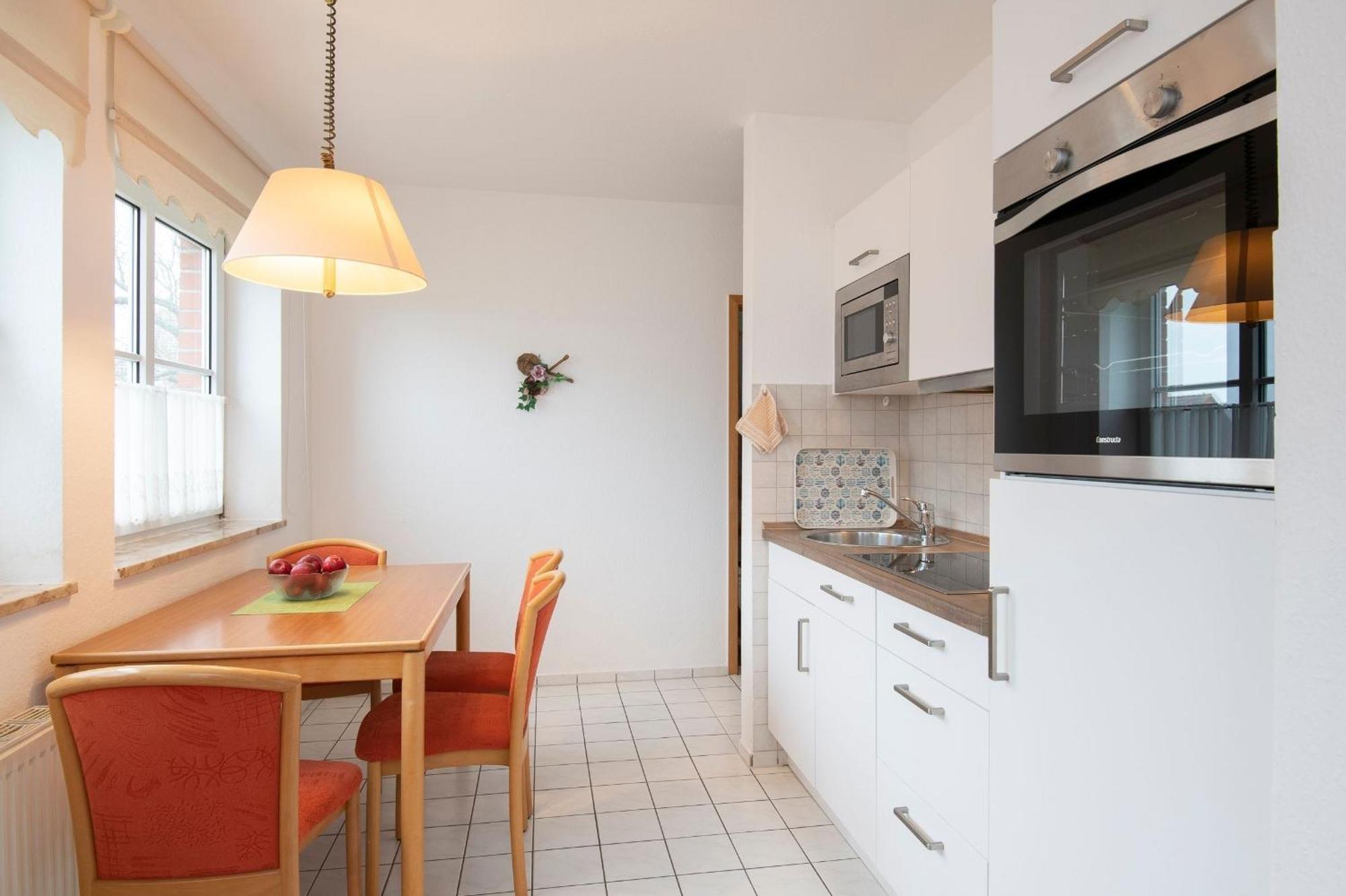 Ferienwohnung Ostsee-Krabbe mit Balkon Kaiserhof 2 Kellenhusen Exterior foto